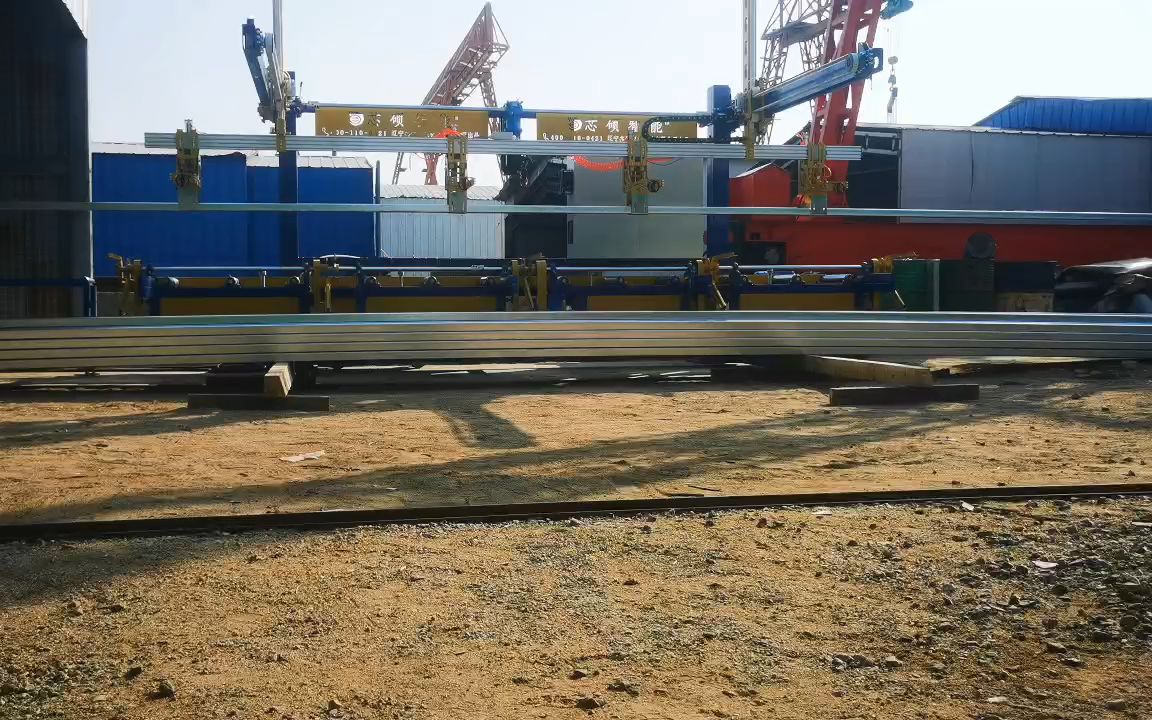 芯碩智能 遼寧鑫碩自動化機械CZ型鋼碼垛機，驅動型鋼加工新未來